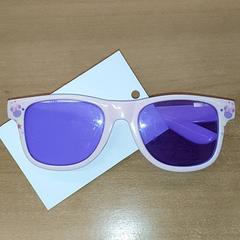 Gafas - Roze, ha sido reportado por Centraal magazijn con iLost