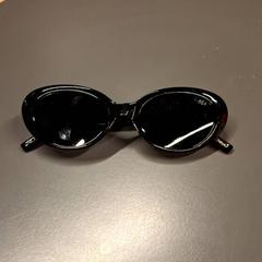 색안경, iLost를 사용하여 IKEA Nice Saint Isidore에 보고됨