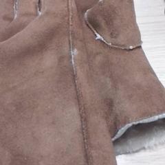 手袋 Bruin がiLostで Qbuzz Fryslân によって報告されました