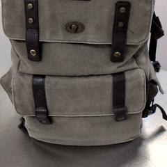 Rugtas Legergroen, as reported by IKEA Amsterdam using iLost