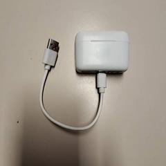 Funda airpods, segons ha informat Connexxion Haarlem IJmond mitjançant iLost