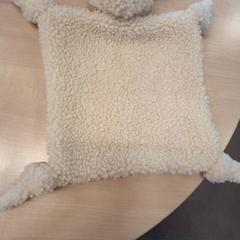 Knuffeldoek, zoals gemeld door IKEA Metz met iLost