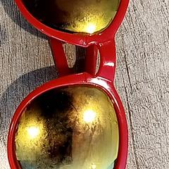 Gafas, ha sido reportado por Centraal magazijn con iLost