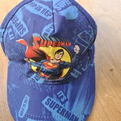كاسكيت Superman, blauw, kind، كما تم الإبلاغ عنه بواسطة Hortus عبر iLost