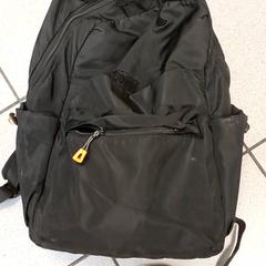 Ruksak, ako bolo nahlásené Regio Antwerpen - Brussel pomocou iLost