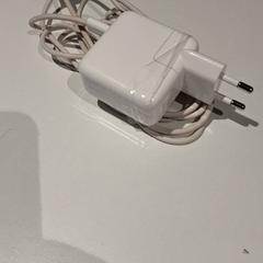 Chargeur Wit, a été signalé par Bibliotheek Neude (Utrecht) utilisant iLost