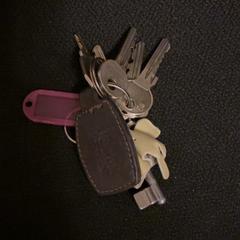 Claus, segons ha informat KABUL à GoGo / Teatro mitjançant iLost