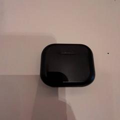 Auricular, ha sido reportado por Van der Valk Hotel Schiphol con iLost