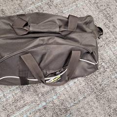 İLost kullanarak Breng Nijmegen tarafından bildirildiği gibi Spor çantası