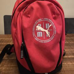 Rode rugzak (Puma), segons s'ha informat a iLost