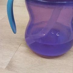 Botella infantil, amint azt IKEA Valladolid az iLost segítségével jelentette.