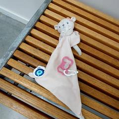 İLost kullanarak IKEA Mulhouse tarafından bildirildiği gibi Sevimli oyuncak & Kukla Rose