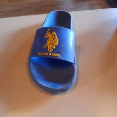 Slippers slipper, zoals gemeld door Familiepark Drievliet met iLost