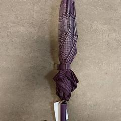 Parasol - Paars, zgłoszono przez Centraal magazijn przy użyciu iLost