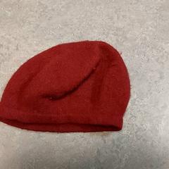 Kleding  - Muts, ako bolo nahlásené Regio Oost-Vlaanderen pomocou iLost