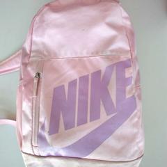 Bag, as reported by Twisto using iLost