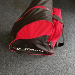 Táska, amint azt Breng Arnhem az iLost segítségével jelentette.