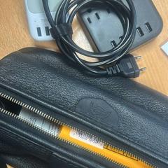 حقيبة المرحاض adapter، كما تم الإبلاغ عنه بواسطة Sheraton Brussels Airport Hotel عبر iLost