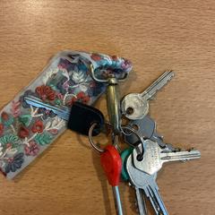 Portachiavi, come riportato da Gemeente Amsterdam utilizzando iLost