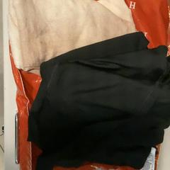 Kläder, rapporterat av MEININGER Hotel Budapest Great Market Hall med iLost