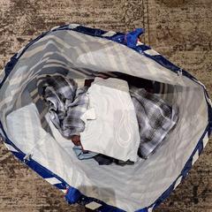 Sacchetto met kleding erin op 21-07, come riportato da Van der Valk Rotterdam Blijdorp utilizzando iLost