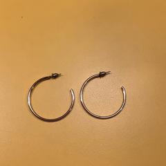 Earring, as reported by MEININGER Hotel Dresden Zentrum using iLost
