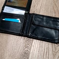 Peněženka Polek, jak nahlášeno RRReis Trein Amersfoort / Ede-Wageningen pomocí iLost