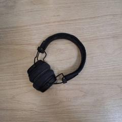 ヘッドホン Casque noir marshall がiLostで IKEA Villiers-sur-Marne によって報告されました