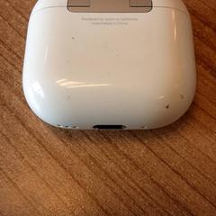 Airpods-deksel, som rapportert av Qbuzz DMG ved bruk av iLost