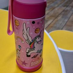 Botella de auga Roze, segundo informou IKEA Delft usando iLost