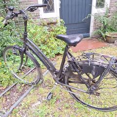 Zwarte (stap) fiets van Gazalle, segundo informou a iLost