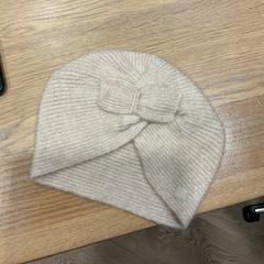 Keps, rapporterat av Designer Outlet Roosendaal med iLost