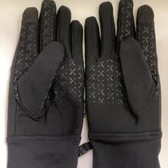 手袋 がiLostで IKEA鶴浜 によって報告されました