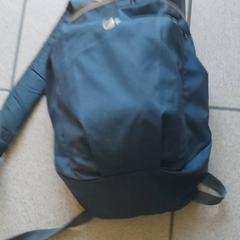 Mochila, segundo informou Regio West-Vlaanderen usando iLost