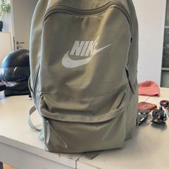 Rugzak، كما تم الإبلاغ عنه بواسطة GVB عبر iLost