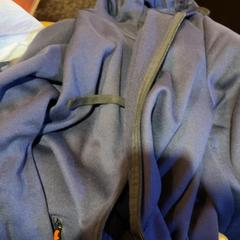 Jacke, gemeldet von Café Leentje über iLost