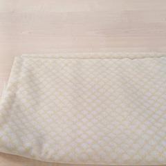 Choker Beige, as reported by IKEA Tours using iLost