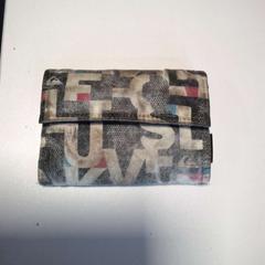 Carteira, como reportado por Agence Mobilités utilizando o iLost