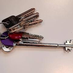 Kulcsok, amint azt U-OV Amersfoort az iLost segítségével jelentette.