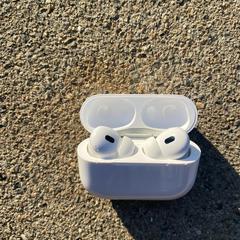 Witte airpods Pro, iLost-i jakinarazi zaion moduan