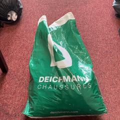 ビニール袋 がiLostで Arriva Achterhoek-Rivierenland によって報告されました