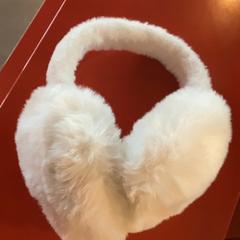 Cuffia White, come riportato da MEININGER Hotel Heidelberg Hauptbahnhof utilizzando iLost