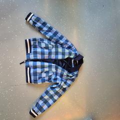 Jacke, gemeldet von Room Mate Bruno über iLost