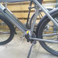 E-bike (duidelijk gestolen - alarm staat aan) an iLost gemeldet