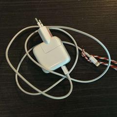 Adapter, as reported by Hotel Apeldoorn using iLost