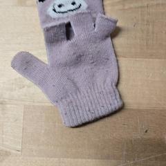 Handske, rapporterat av IKEA Mons med iLost