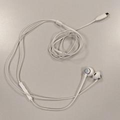 Earphones, as reported by Vrije Universiteit Amsterdam using iLost