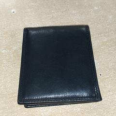 Peňaženka - Awaad, ako bolo nahlásené Centraal magazijn pomocou iLost