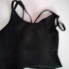 Haut de sport, come riportato da Twisto utilizzando iLost