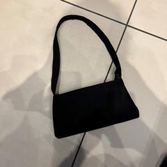 Tas / bag, as reported by Johan Cruijff ArenA using iLost